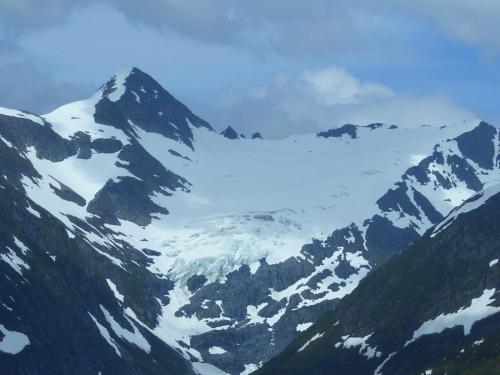 Anchorage snow mountain